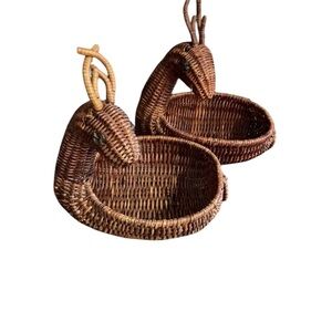 Vintage Nesting Deer Baskets(2) Brown Wicker Reindeer Rattan Planter Weave Woven